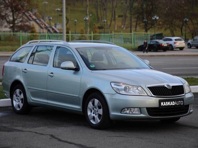 Серый Шкода Октавия, объемом двигателя 1.4 л и пробегом 205 тыс. км за 7900 $, фото 2 на Automoto.ua