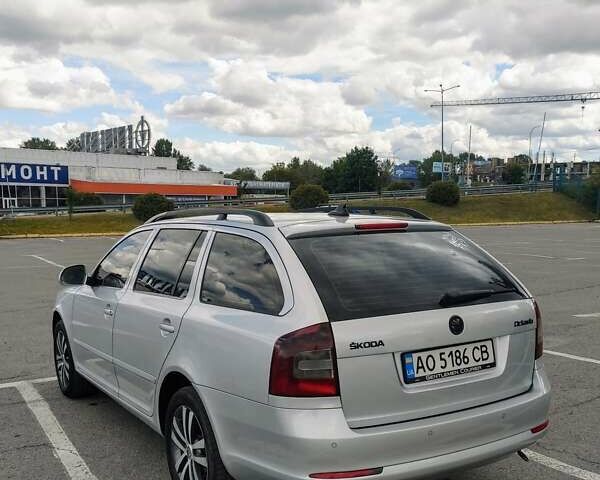 Сірий Шкода Октавія, об'ємом двигуна 2 л та пробігом 370 тис. км за 7300 $, фото 6 на Automoto.ua