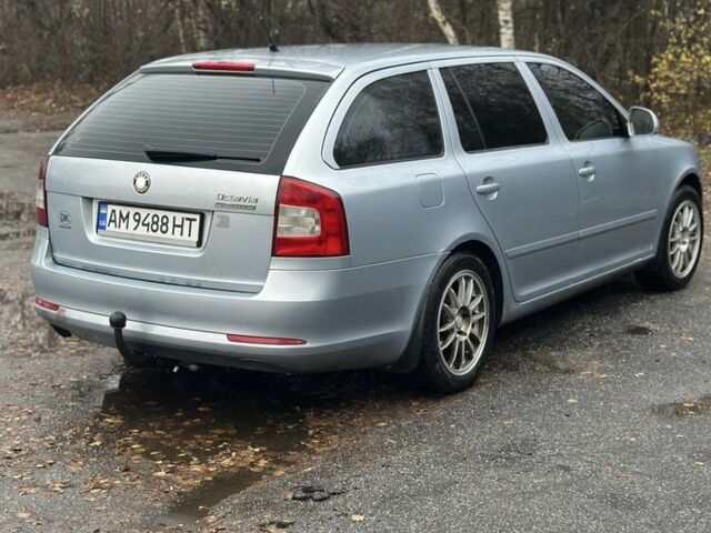 Серый Шкода Октавия, объемом двигателя 1.6 л и пробегом 314 тыс. км за 6150 $, фото 1 на Automoto.ua