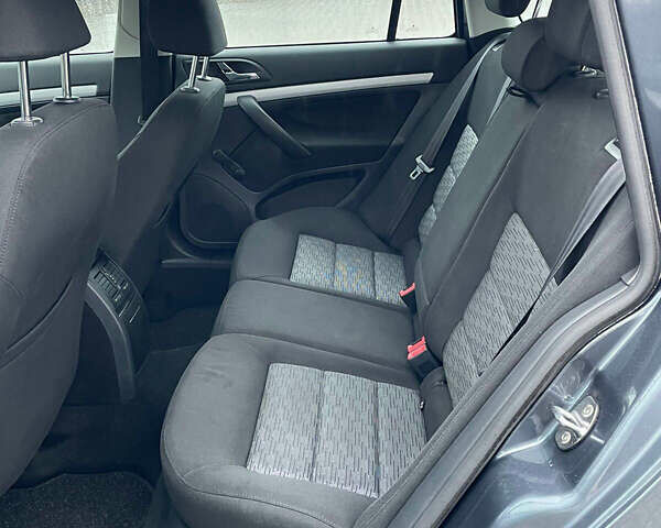 Серый Шкода Октавия, объемом двигателя 1.6 л и пробегом 181 тыс. км за 8999 $, фото 13 на Automoto.ua