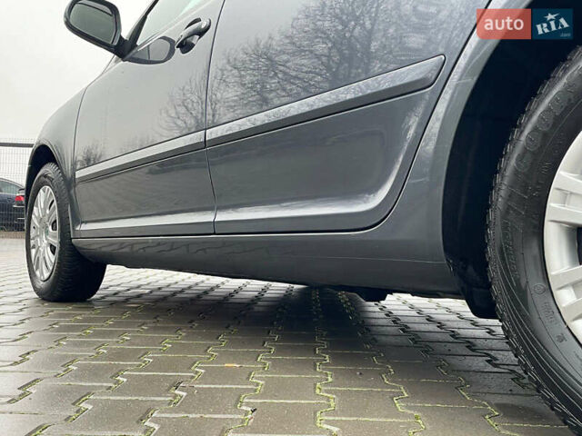 Серый Шкода Октавия, объемом двигателя 1.6 л и пробегом 181 тыс. км за 8999 $, фото 82 на Automoto.ua
