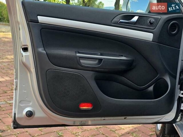 Серый Шкода Октавия, объемом двигателя 1.9 л и пробегом 180 тыс. км за 6900 $, фото 5 на Automoto.ua