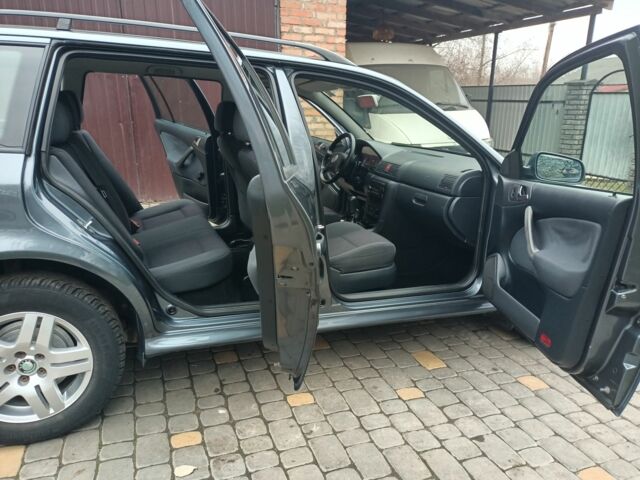 Серый Шкода Октавия, объемом двигателя 1.6 л и пробегом 224 тыс. км за 5999 $, фото 15 на Automoto.ua