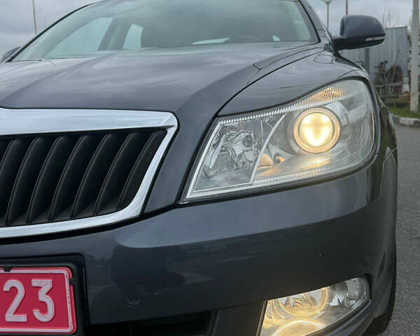 Сірий Шкода Октавія, об'ємом двигуна 1.6 л та пробігом 176 тис. км за 8999 $, фото 26 на Automoto.ua