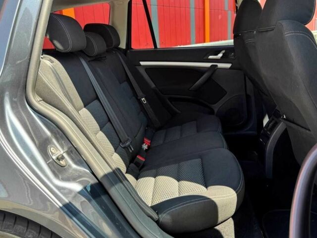 Серый Шкода Октавия, объемом двигателя 1.8 л и пробегом 235 тыс. км за 6990 $, фото 10 на Automoto.ua