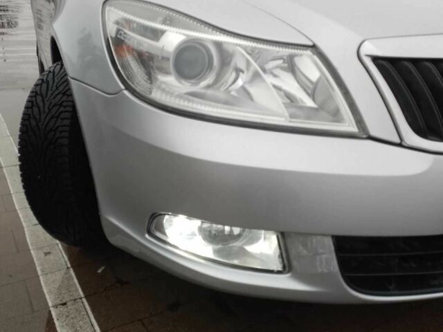 Серый Шкода Октавия, объемом двигателя 1.4 л и пробегом 243 тыс. км за 6400 $, фото 4 на Automoto.ua