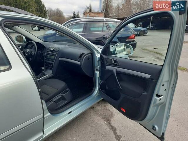 Серый Шкода Октавия, объемом двигателя 1.4 л и пробегом 240 тыс. км за 7199 $, фото 38 на Automoto.ua