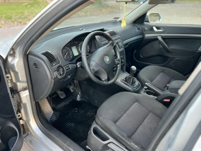 Сірий Шкода Октавія, об'ємом двигуна 1.9 л та пробігом 3 тис. км за 3200 $, фото 4 на Automoto.ua