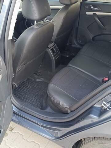 Сірий Шкода Октавія, об'ємом двигуна 1.8 л та пробігом 250 тис. км за 6300 $, фото 13 на Automoto.ua