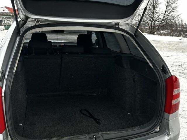 Серый Шкода Октавия, объемом двигателя 1.6 л и пробегом 230 тыс. км за 6500 $, фото 4 на Automoto.ua