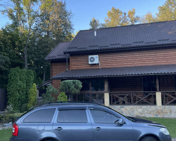 Серый Шкода Октавия, объемом двигателя 1.9 л и пробегом 326 тыс. км за 8200 $, фото 3 на Automoto.ua