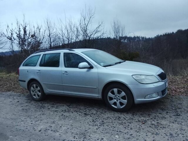 Сірий Шкода Октавія, об'ємом двигуна 2 л та пробігом 314 тис. км за 2850 $, фото 6 на Automoto.ua