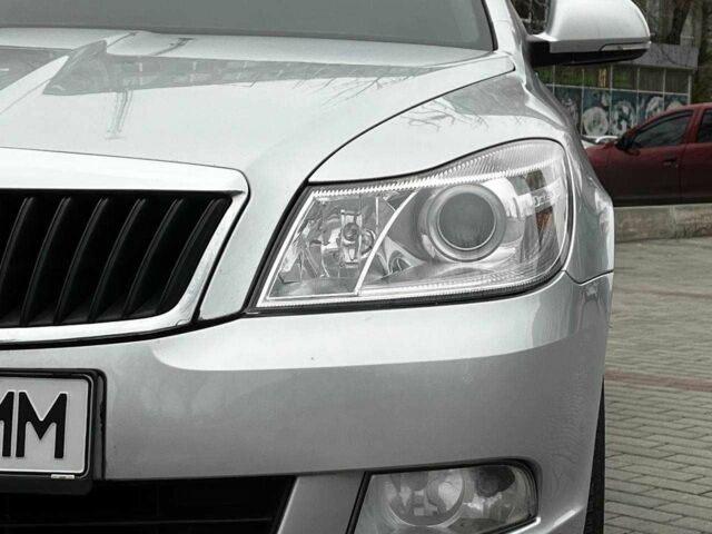 Серый Шкода Октавия, объемом двигателя 1.6 л и пробегом 188 тыс. км за 6900 $, фото 6 на Automoto.ua