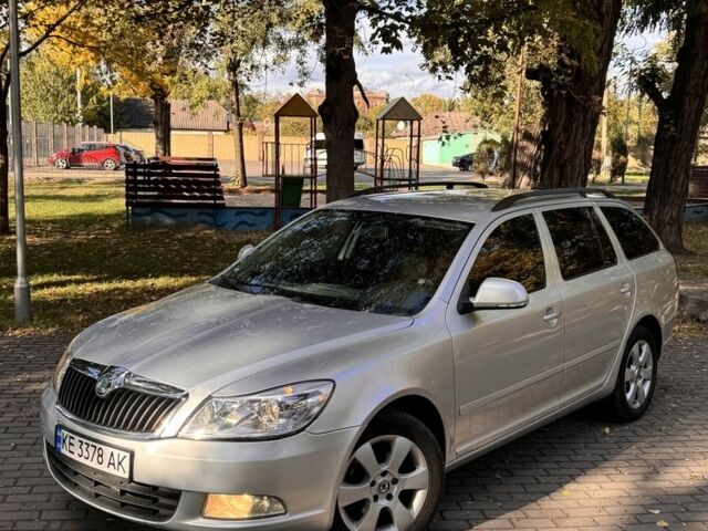 Серый Шкода Октавия, объемом двигателя 1.6 л и пробегом 324 тыс. км за 6700 $, фото 1 на Automoto.ua