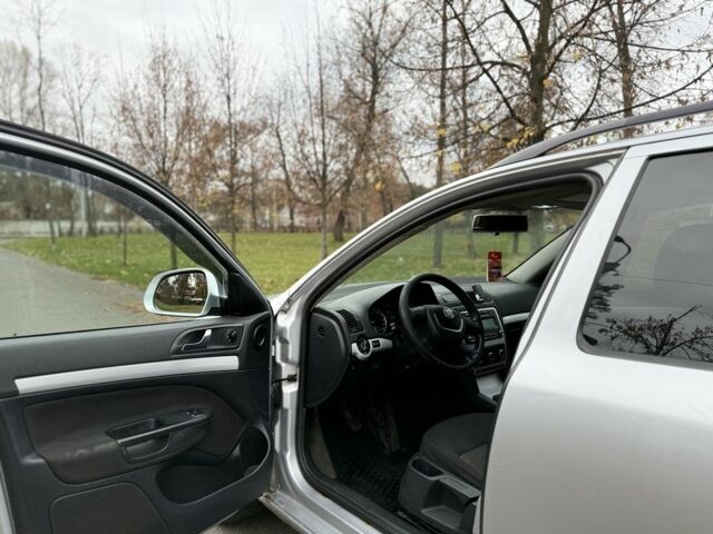 Серый Шкода Октавия, объемом двигателя 1.9 л и пробегом 285 тыс. км за 5800 $, фото 8 на Automoto.ua