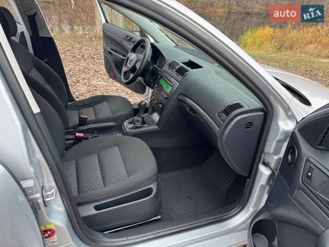 Серый Шкода Октавия, объемом двигателя 1.6 л и пробегом 182 тыс. км за 7700 $, фото 48 на Automoto.ua
