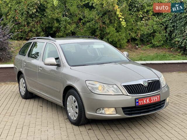 Сірий Шкода Октавія, об'ємом двигуна 1.6 л та пробігом 174 тис. км за 7650 $, фото 5 на Automoto.ua