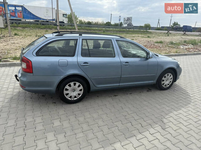 Шкода Октавия 2009 в Львове на Automoto.ua Серый Шкода Октавия, объемом двигателя 1.34 л и пробегом 220 тыс. км за 6400 $, фото 2 на Automoto.ua