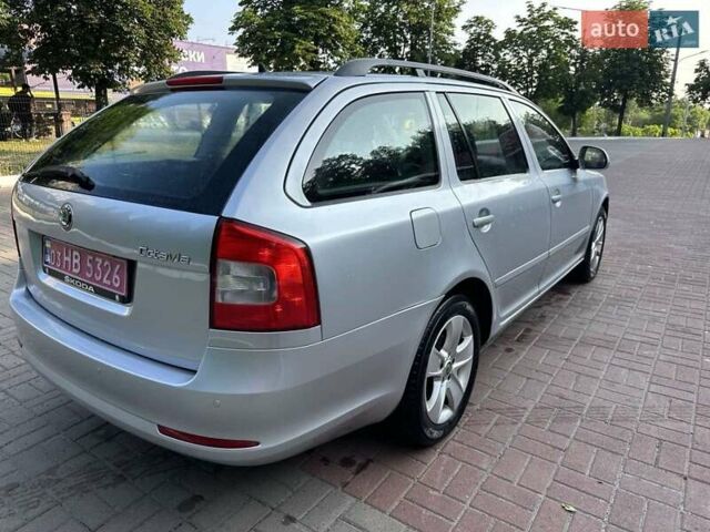 Серый Шкода Октавия, объемом двигателя 1.8 л и пробегом 242 тыс. км за 6450 $, фото 2 на Automoto.ua