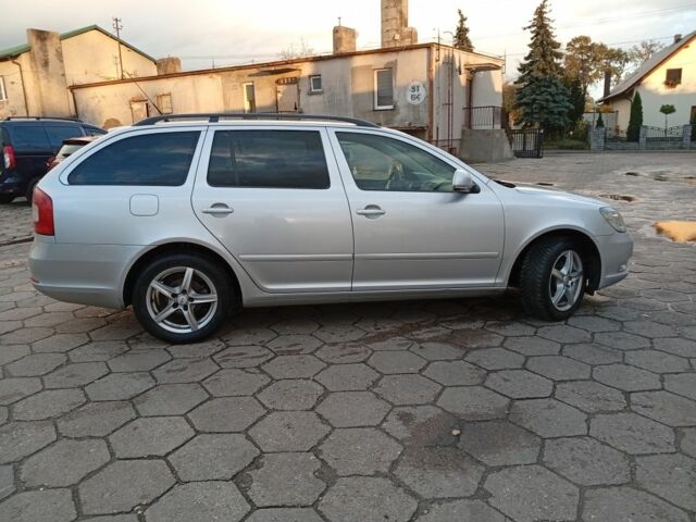 Шкода Октавія 2009 у Немирове на Automoto.ua Сірий Шкода Октавія, об'ємом двигуна 1.9 л та пробігом 342 тис. км за 2850 $, фото 1 на Automoto.ua