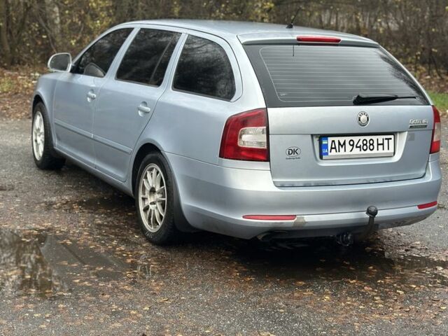 Серый Шкода Октавия, объемом двигателя 1.6 л и пробегом 314 тыс. км за 6150 $, фото 3 на Automoto.ua
