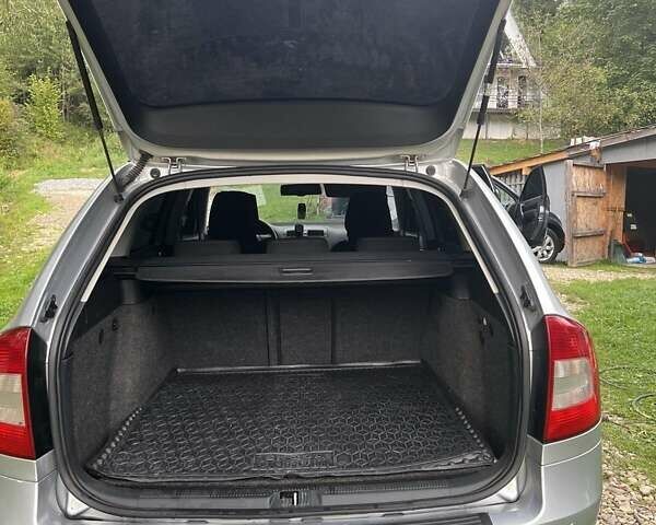 Сірий Шкода Октавія, об'ємом двигуна 1.8 л та пробігом 252 тис. км за 7700 $, фото 7 на Automoto.ua