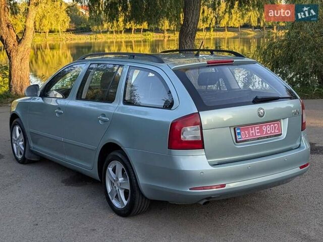 Серый Шкода Октавия, объемом двигателя 1.6 л и пробегом 201 тыс. км за 7699 $, фото 67 на Automoto.ua