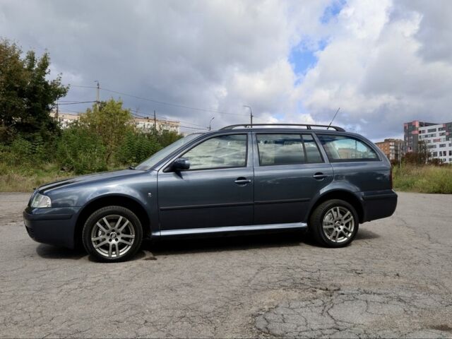 Серый Шкода Октавия, объемом двигателя 1.6 л и пробегом 199 тыс. км за 6400 $, фото 2 на Automoto.ua