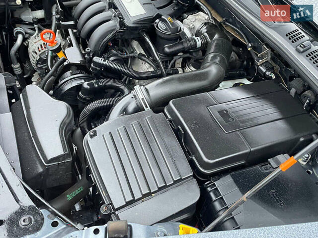 Серый Шкода Октавия, объемом двигателя 1.6 л и пробегом 181 тыс. км за 8888 $, фото 148 на Automoto.ua