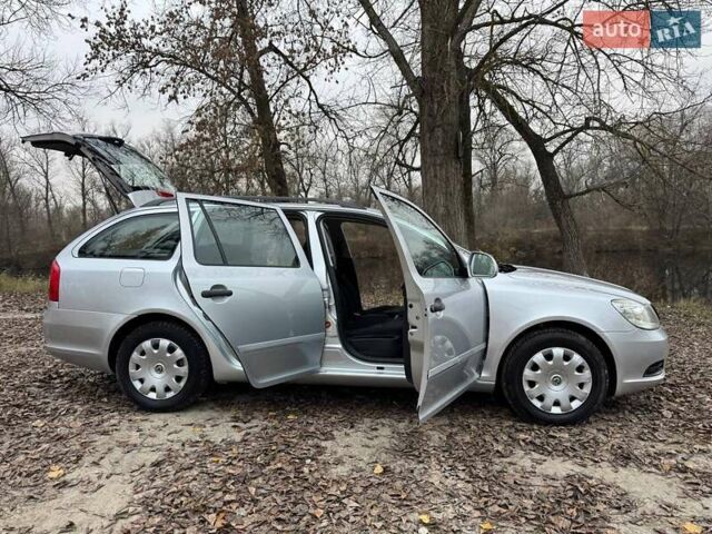 Серый Шкода Октавия, объемом двигателя 1.6 л и пробегом 182 тыс. км за 7700 $, фото 74 на Automoto.ua