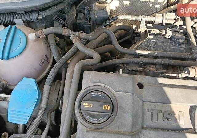 Серый Шкода Октавия, объемом двигателя 1.39 л и пробегом 211 тыс. км за 6100 $, фото 6 на Automoto.ua