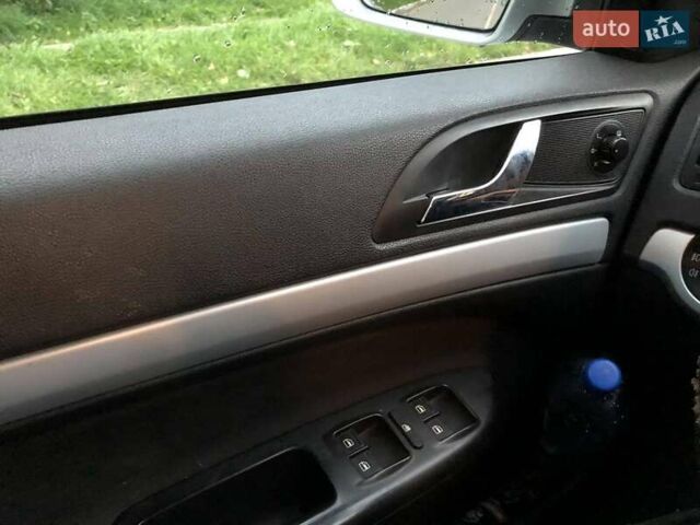 Сірий Шкода Октавія, об'ємом двигуна 1.9 л та пробігом 274 тис. км за 7300 $, фото 11 на Automoto.ua