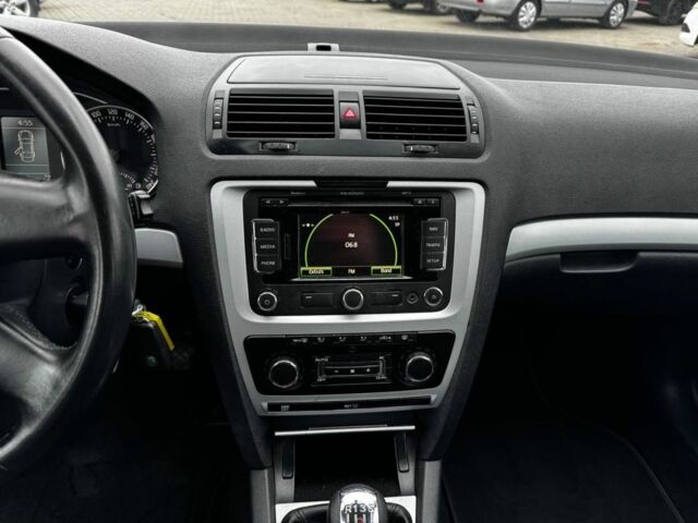 Серый Шкода Октавия, объемом двигателя 1.4 л и пробегом 165 тыс. км за 6900 $, фото 10 на Automoto.ua