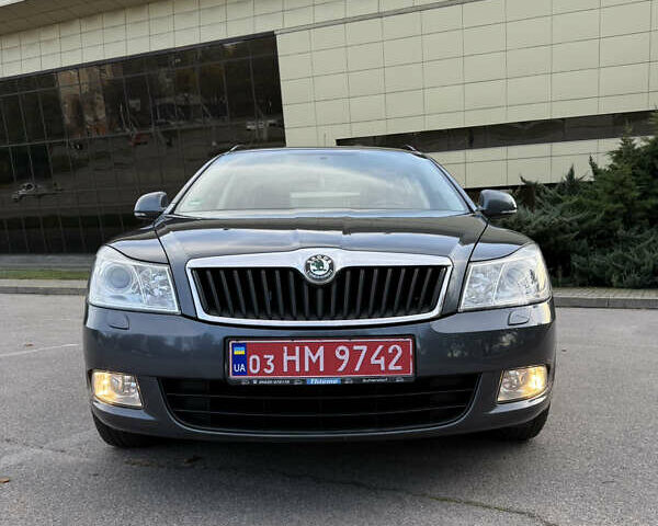 Серый Шкода Октавия, объемом двигателя 1.6 л и пробегом 210 тыс. км за 8999 $, фото 13 на Automoto.ua