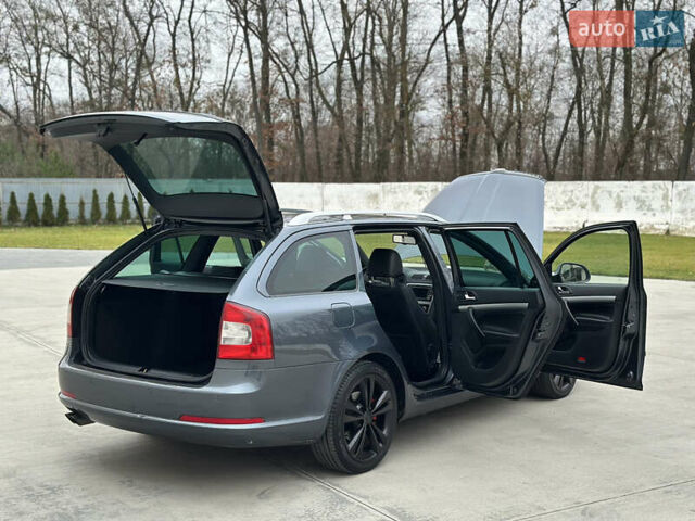 Серый Шкода Октавия, объемом двигателя 2 л и пробегом 260 тыс. км за 10500 $, фото 25 на Automoto.ua