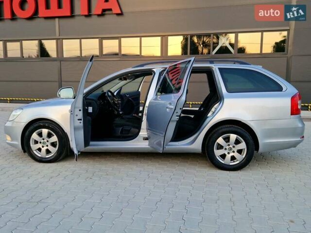 Серый Шкода Октавия, объемом двигателя 1.6 л и пробегом 229 тыс. км за 8300 $, фото 19 на Automoto.ua