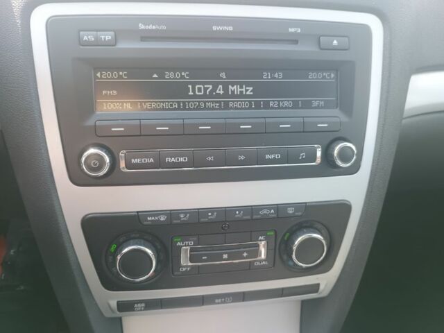 Серый Шкода Октавия, объемом двигателя 0 л и пробегом 229 тыс. км за 8499 $, фото 16 на Automoto.ua