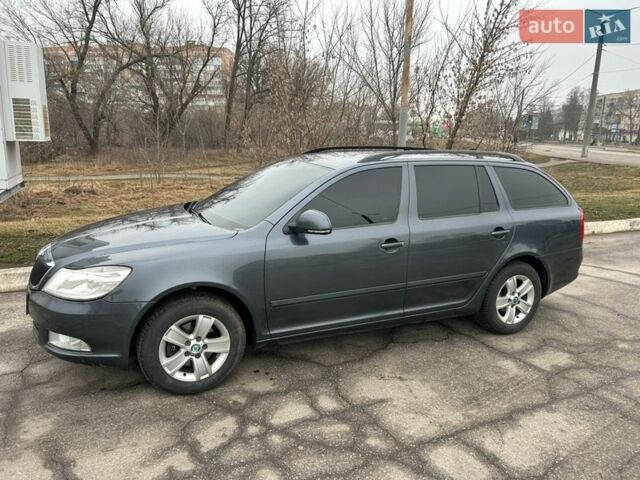 Серый Шкода Октавия, объемом двигателя 1.6 л и пробегом 280 тыс. км за 7600 $, фото 1 на Automoto.ua