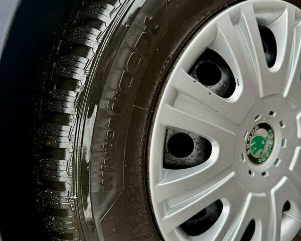 Сірий Шкода Октавія, об'ємом двигуна 1.8 л та пробігом 199 тис. км за 6599 $, фото 11 на Automoto.ua