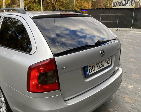 Серый Шкода Октавия, объемом двигателя 2 л и пробегом 259 тыс. км за 7200 $, фото 7 на Automoto.ua