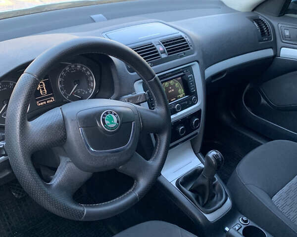 Сірий Шкода Октавія, об'ємом двигуна 1.6 л та пробігом 181 тис. км за 8799 $, фото 55 на Automoto.ua