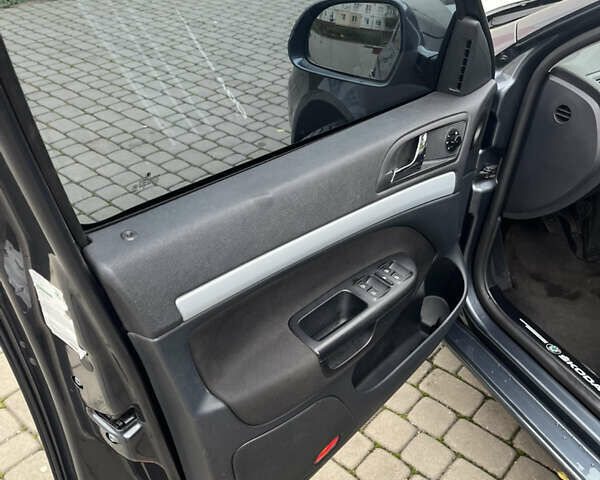 Серый Шкода Октавия, объемом двигателя 1.4 л и пробегом 217 тыс. км за 5800 $, фото 11 на Automoto.ua