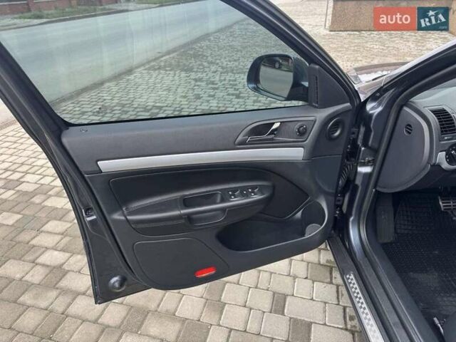 Серый Шкода Октавия, объемом двигателя 1.97 л и пробегом 268 тыс. км за 12300 $, фото 15 на Automoto.ua