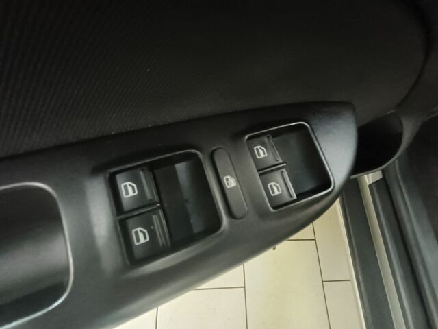 Сірий Шкода Октавія, об'ємом двигуна 0 л та пробігом 197 тис. км за 7750 $, фото 19 на Automoto.ua