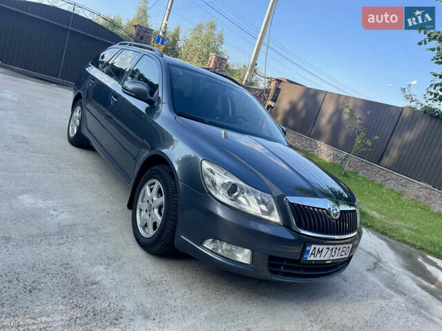 Серый Шкода Октавия, объемом двигателя 1.8 л и пробегом 222 тыс. км за 6900 $, фото 1 на Automoto.ua