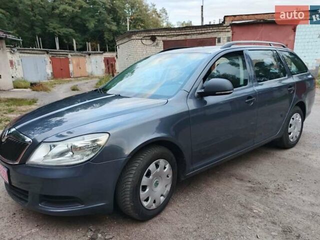 Шкода Октавия 2010 в Чернигове на Automoto.ua Серый Шкода Октавия, объемом двигателя 1.6 л и пробегом 199 тыс. км за 7200 $, фото 2 на Automoto.ua
