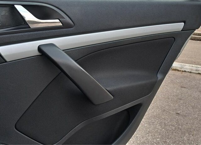 Серый Шкода Октавия, объемом двигателя 1.6 л и пробегом 133 тыс. км за 7700 $, фото 20 на Automoto.ua