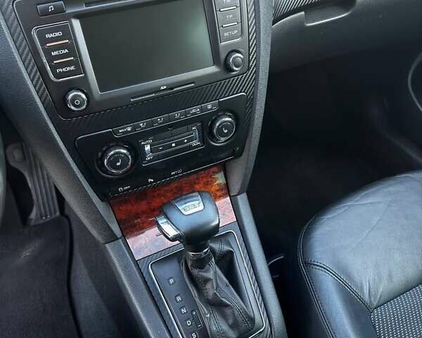 Серый Шкода Октавия, объемом двигателя 1.8 л и пробегом 183 тыс. км за 8800 $, фото 36 на Automoto.ua