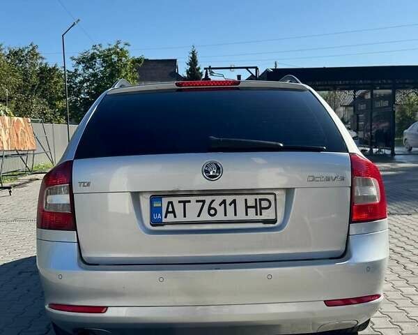 Серый Шкода Октавия, объемом двигателя 1.6 л и пробегом 267 тыс. км за 8500 $, фото 11 на Automoto.ua