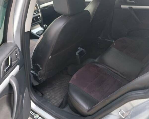 Сірий Шкода Октавія, об'ємом двигуна 1.39 л та пробігом 236 тис. км за 6400 $, фото 2 на Automoto.ua